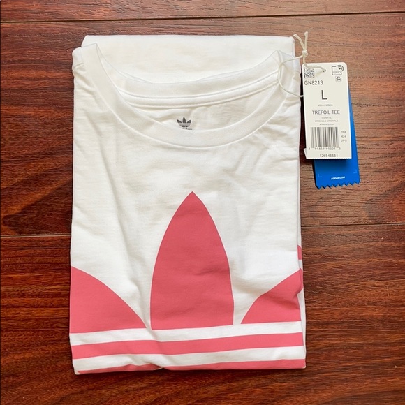 Adidas Women’s Tee - Picture 1 of 2